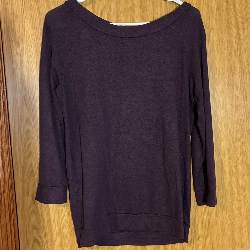 Market & Spruce Deep Plum 3/4 sleeve top